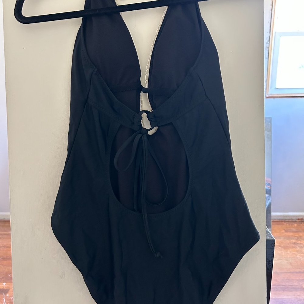 bathing suit - Picture 4 of 6